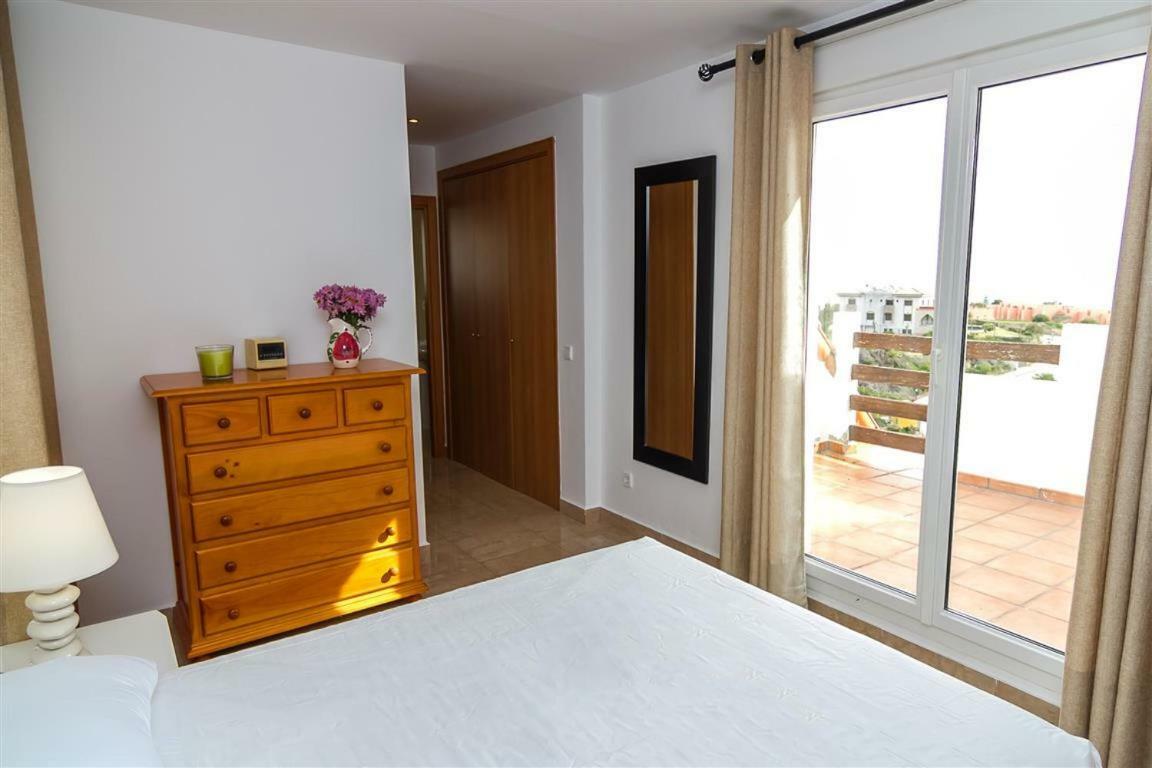 Duplex Vistas Al Mar En La Duquesa Apartment Manilva Luaran gambar
